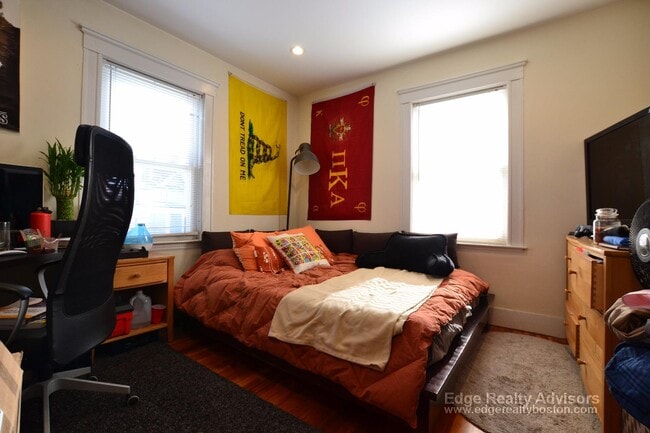 Foto del edificio - 8 Sawyer Ter