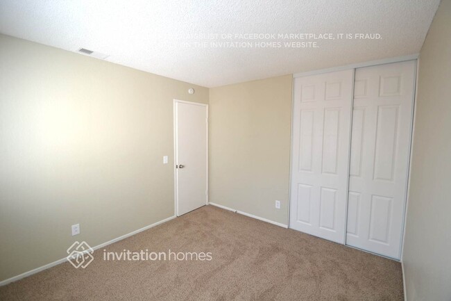 Foto del edificio - 1354 E Flora St