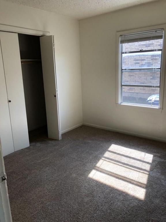 Building Photo - 217 W Ave G