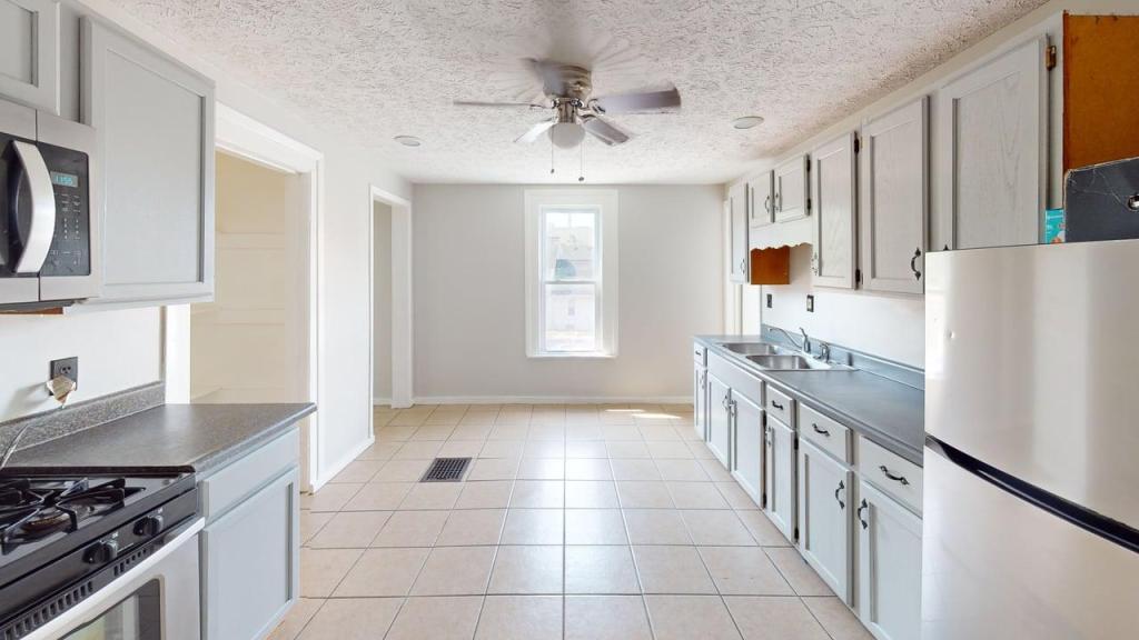 Foto principal - 11 Linwood Pl