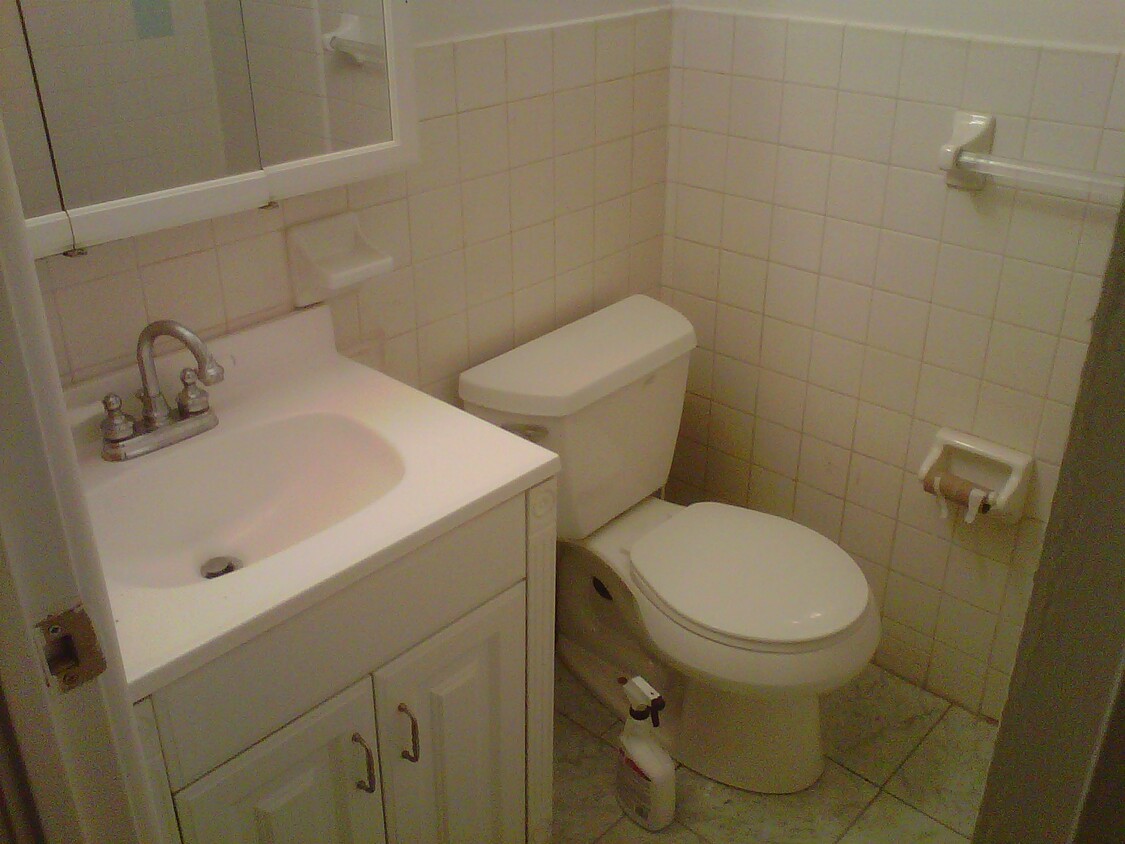 Primary Photo - 10847 Nandina Way