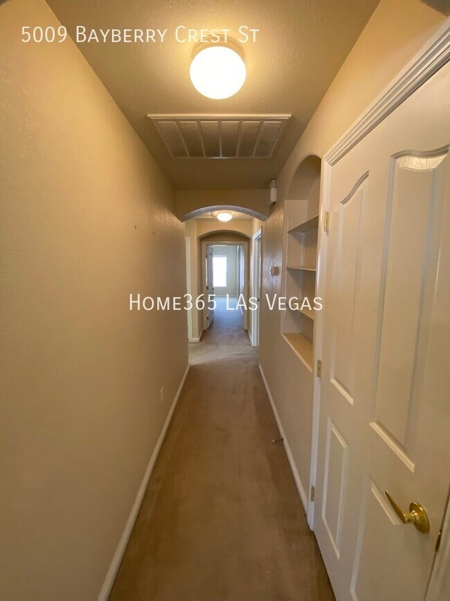 Foto del edificio - 5009 Bayberry Crest St