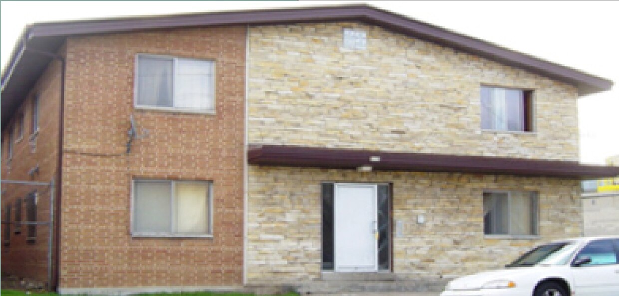 Primary Photo - 5168 N 35th St