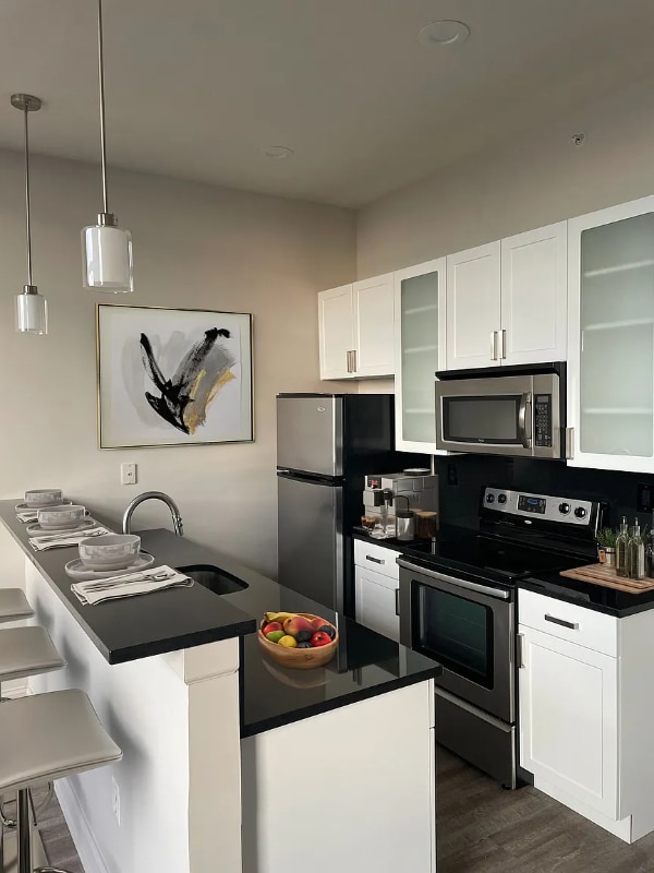 Photo - 1833 Lombard St Apartment