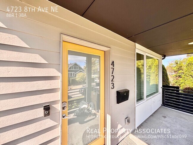 Foto del edificio - 4723 8th Ave NE