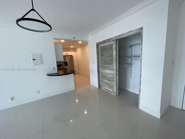 Foto del edificio - 401 69th St