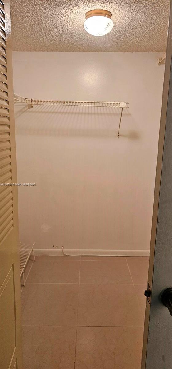 Foto del edificio - 1830 Lauderdale Ave