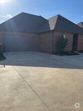 Building Photo - 4708 Enclave Ln