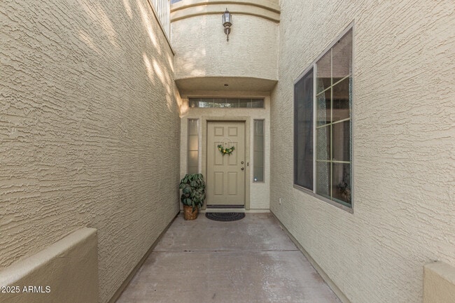 Building Photo - 20535 N Santa Cruz Dr