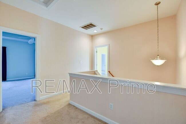 Foto del edificio - 1495 Elderberry Rd