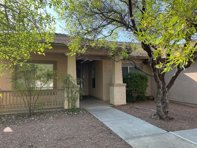 Building Photo - 1815 W Trail Blazer Dr