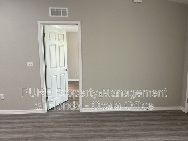 Foto del edificio - 16038 SW 34th Court Rd