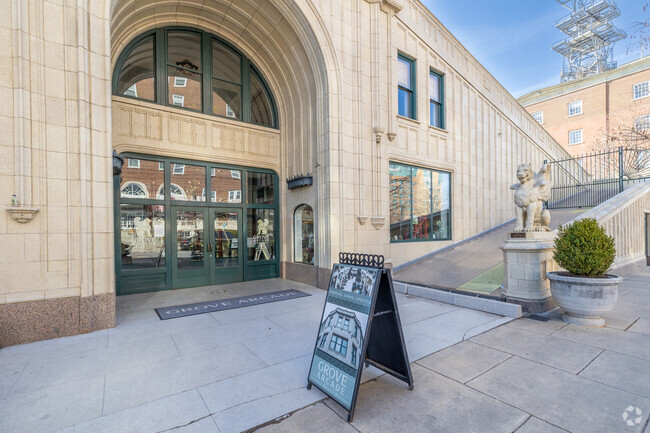 Entrance - Residences at Grove Arcade