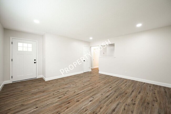 Building Photo - 7714 Nautical Way