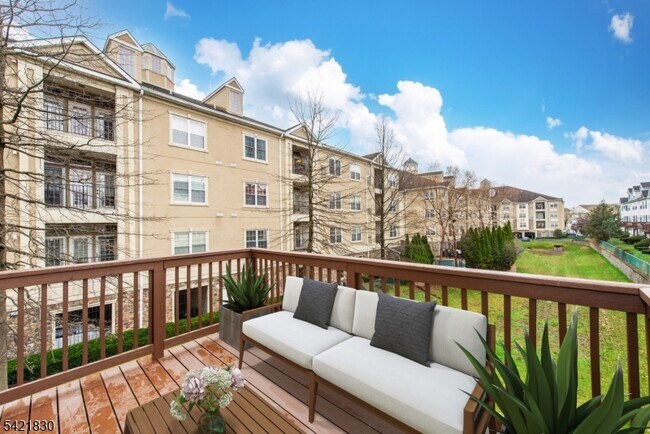 Foto del edificio - 177 Brittany Ct