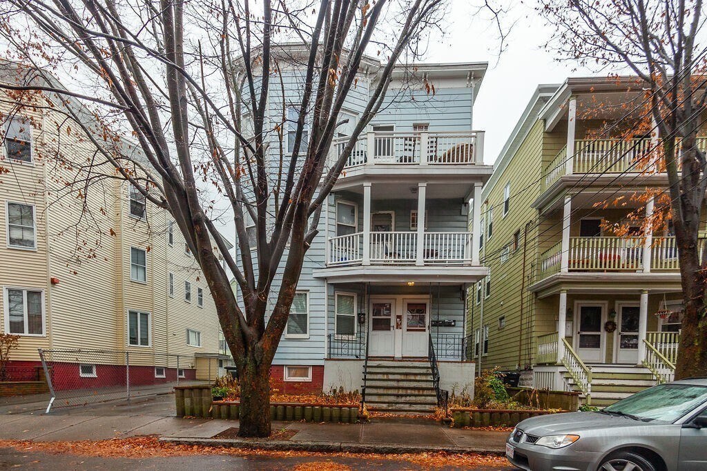 Foto principal - 49 Porter St