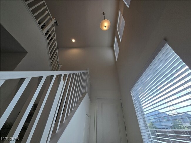 Building Photo - 5817 Bonita Rose St
