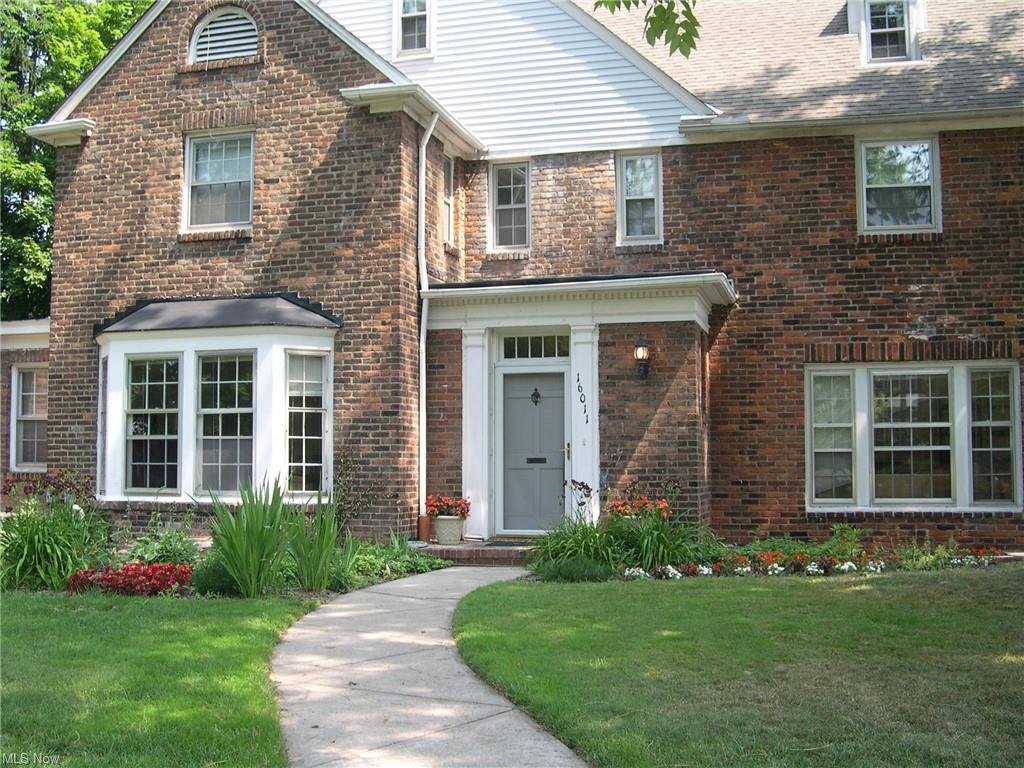 16011 Chadbourne Rd, Shaker Heights, OH 44120 Room for Rent in Shaker