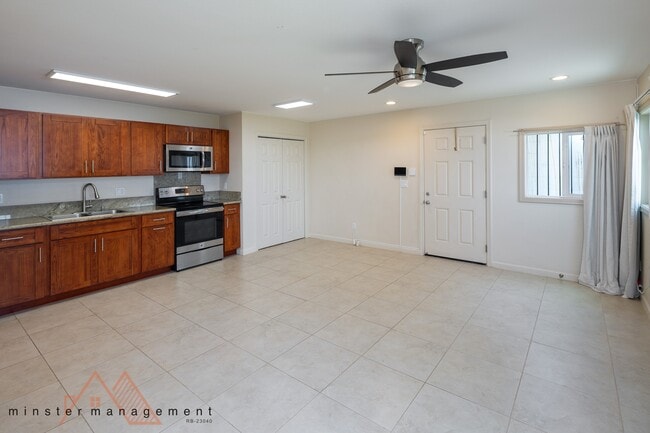 Building Photo - 1626 Hanai Loop
