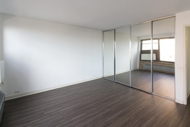 Interior Photo - Algonquin Apartments