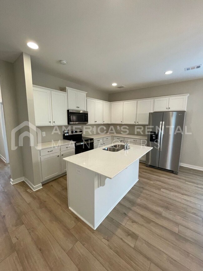 Foto del edificio - Home for Rent in Tuscaloosa, AL!!! View with 48 Hours Notice!