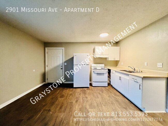 Foto del edificio - Stunning 2-bedroom, 1-bathroom apartment i...