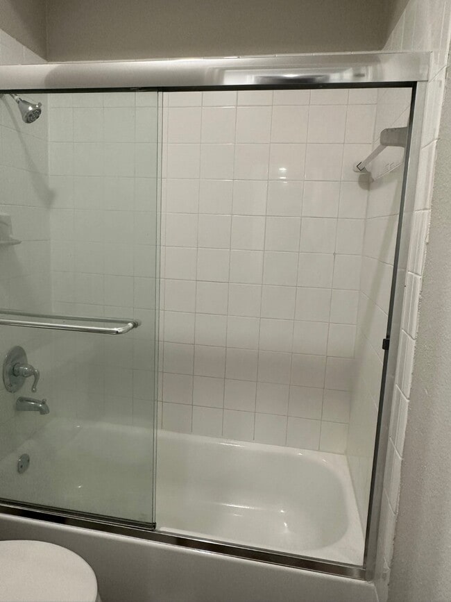 Building Photo - 9707 Richmond Ave.