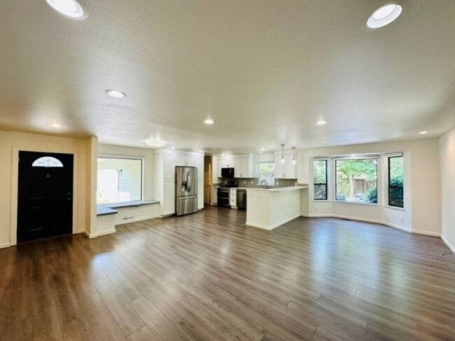 Foto del edificio - 3bd/2ba Duvall House