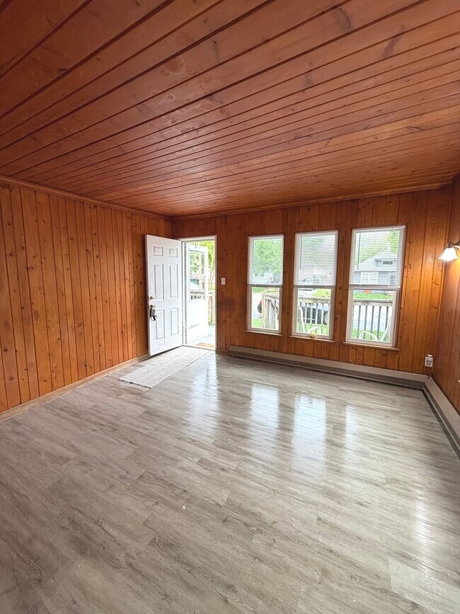 Foto del edificio - 120 Peale St