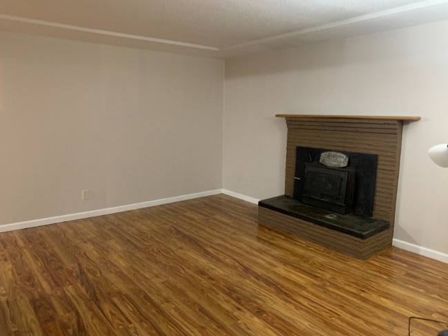 Building Photo - 3311 SE 144th Ave