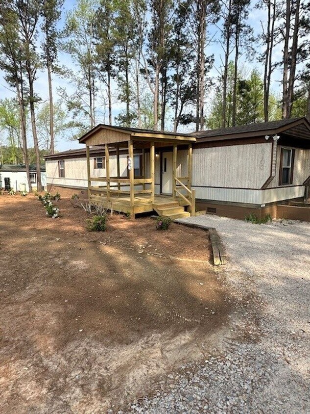 Primary Photo - 2BR 2BA Single Wide for Rent - 6103 NC Hwy...