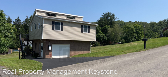 Building Photo - 2 br, 1 bath House - 338 Locust Street