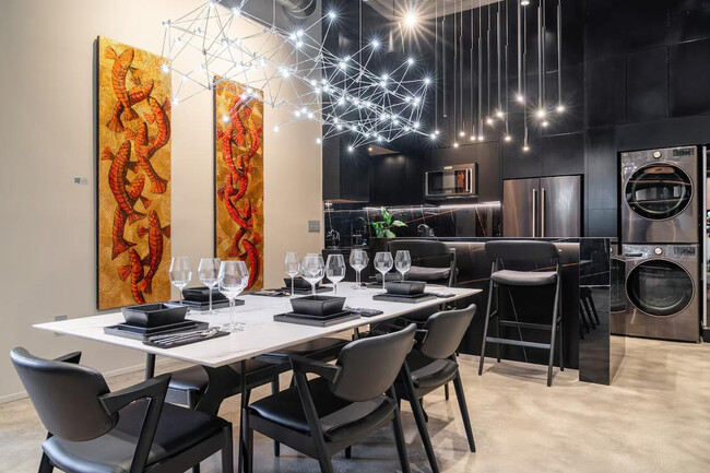 Foto del edificio - 254 NW 23rd St