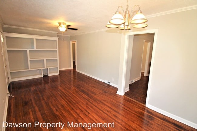 Building Photo - 2 br, 1 bath House - 5522 Radford Ave