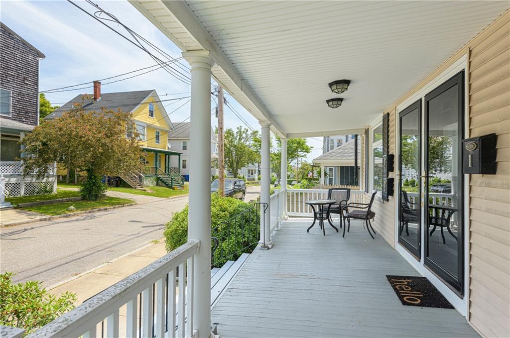 11 Brooks Ave Unit 1, Newport, RI 02840 Room for Rent in Newport, RI