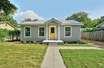 Building Photo - 1710 Riverview St
