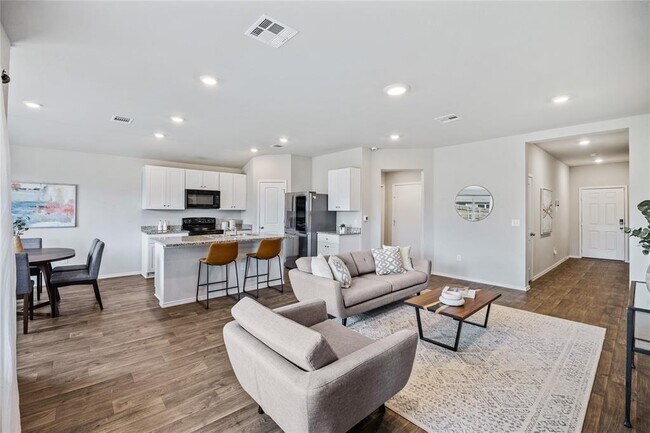 Building Photo - 6100 Shanjia Dr