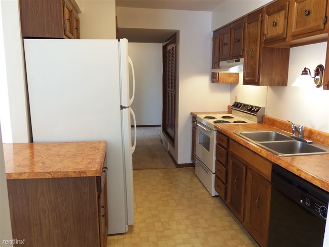 Building Photo - 2 br, 1.5 bath  - 1432 B St