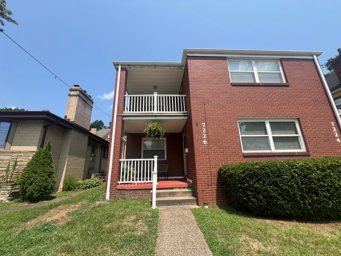 Primary Photo - 7224-7226 Church Ave - (26217)