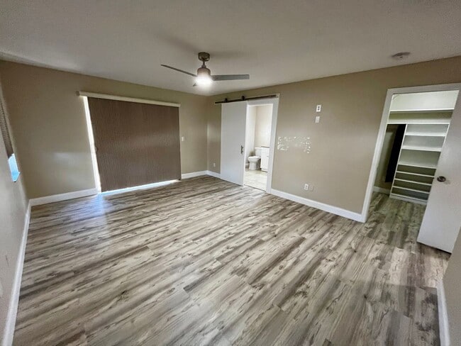 Building Photo - 3/2 in Winter Park, FL