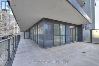 Building Photo - 4955 Yonge St