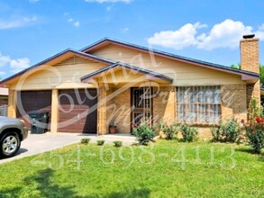 Building Photo - 1802 Galaxy Dr