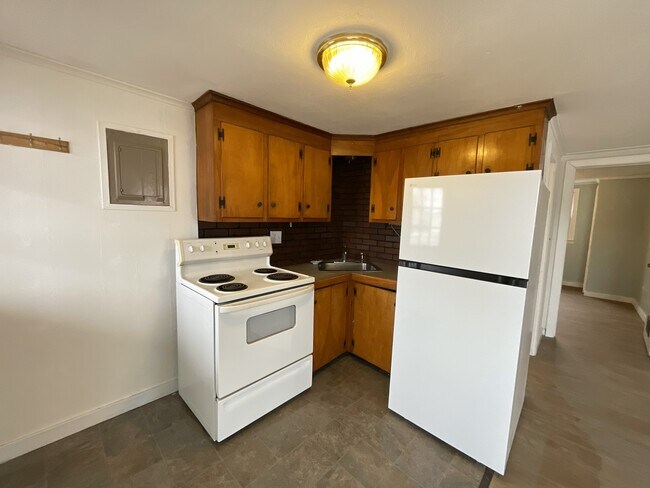 Foto del edificio - 188 Ashworth Ave