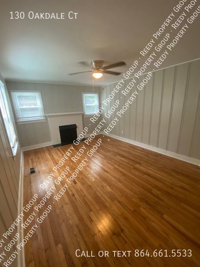 Foto del edificio - 130 Oakdale Ct