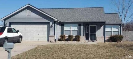 Building Photo - 3220 Stratus Dr