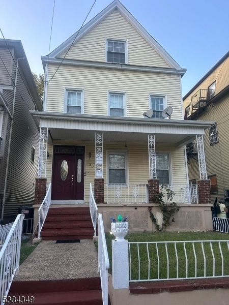 Building Photo - 127 Murray St