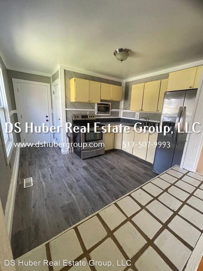 Foto del edificio - 3 br, 1 bath House - 4718 Kessler Drive