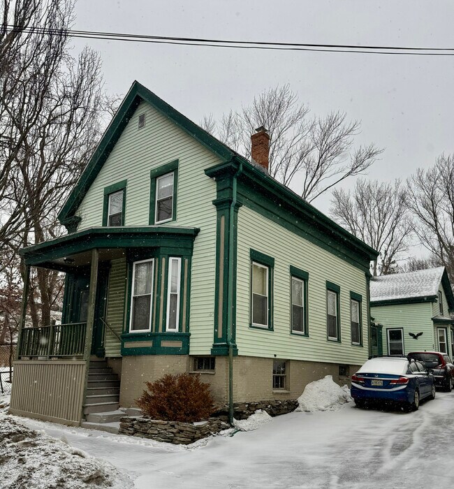 Foto del edificio - 395 Saint John St