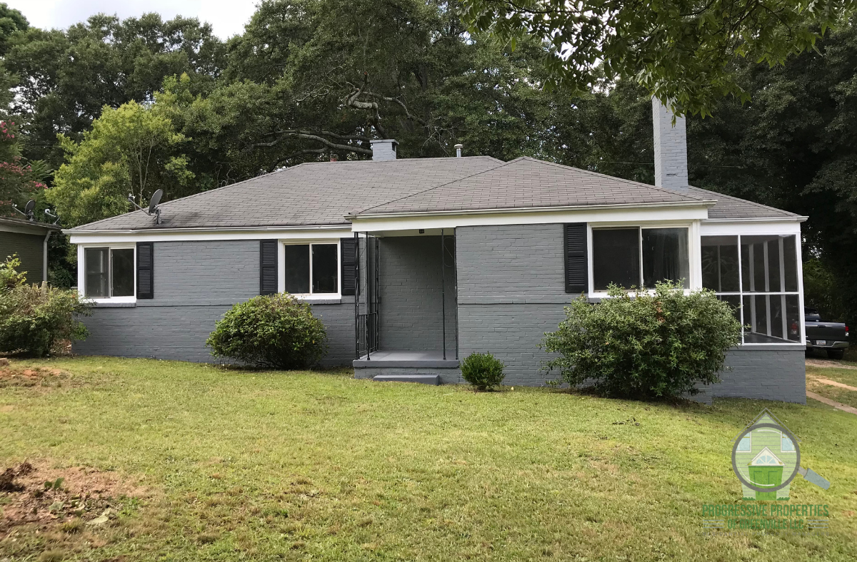 Primary Photo - 11 Ridgeway Dr