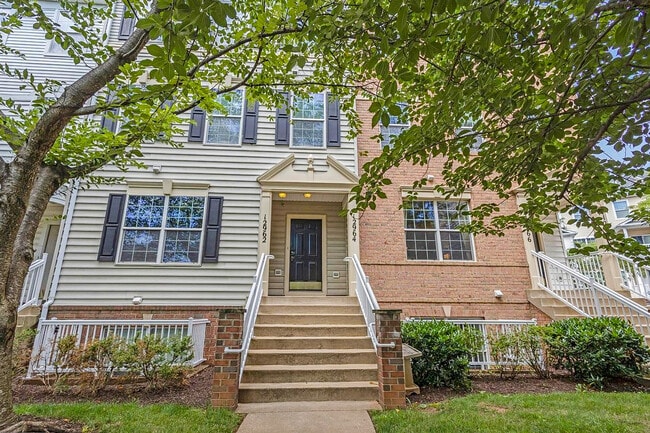 Building Photo - 12964 Pinnacle Dr